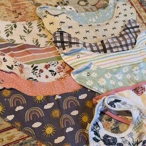 (Mostly) Copper pearl bandana bib style lot